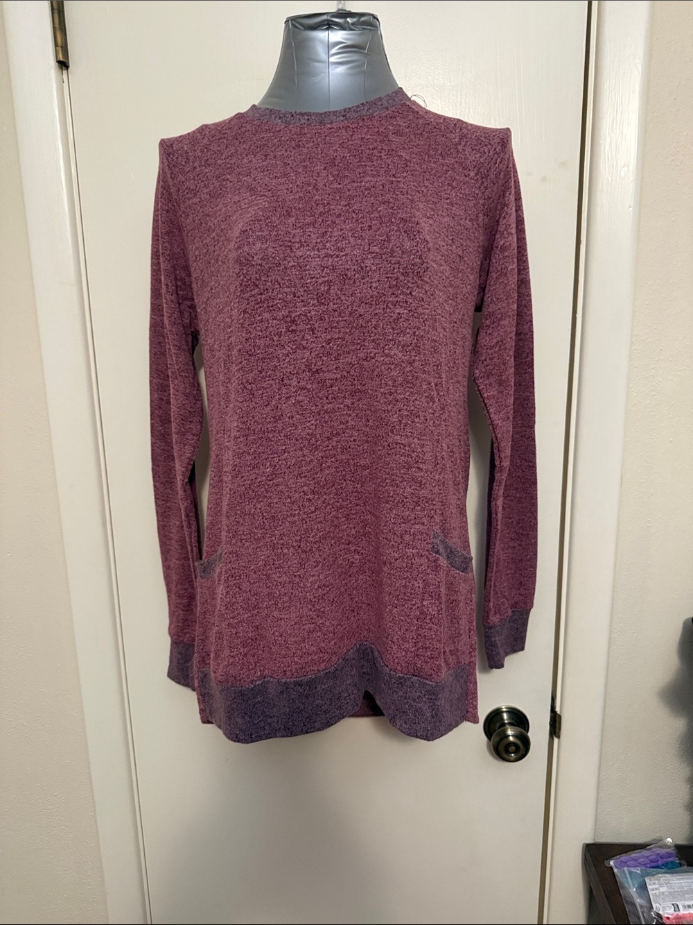 Auselily Crewneck Tunic Sweater in Plum - Women S NWT